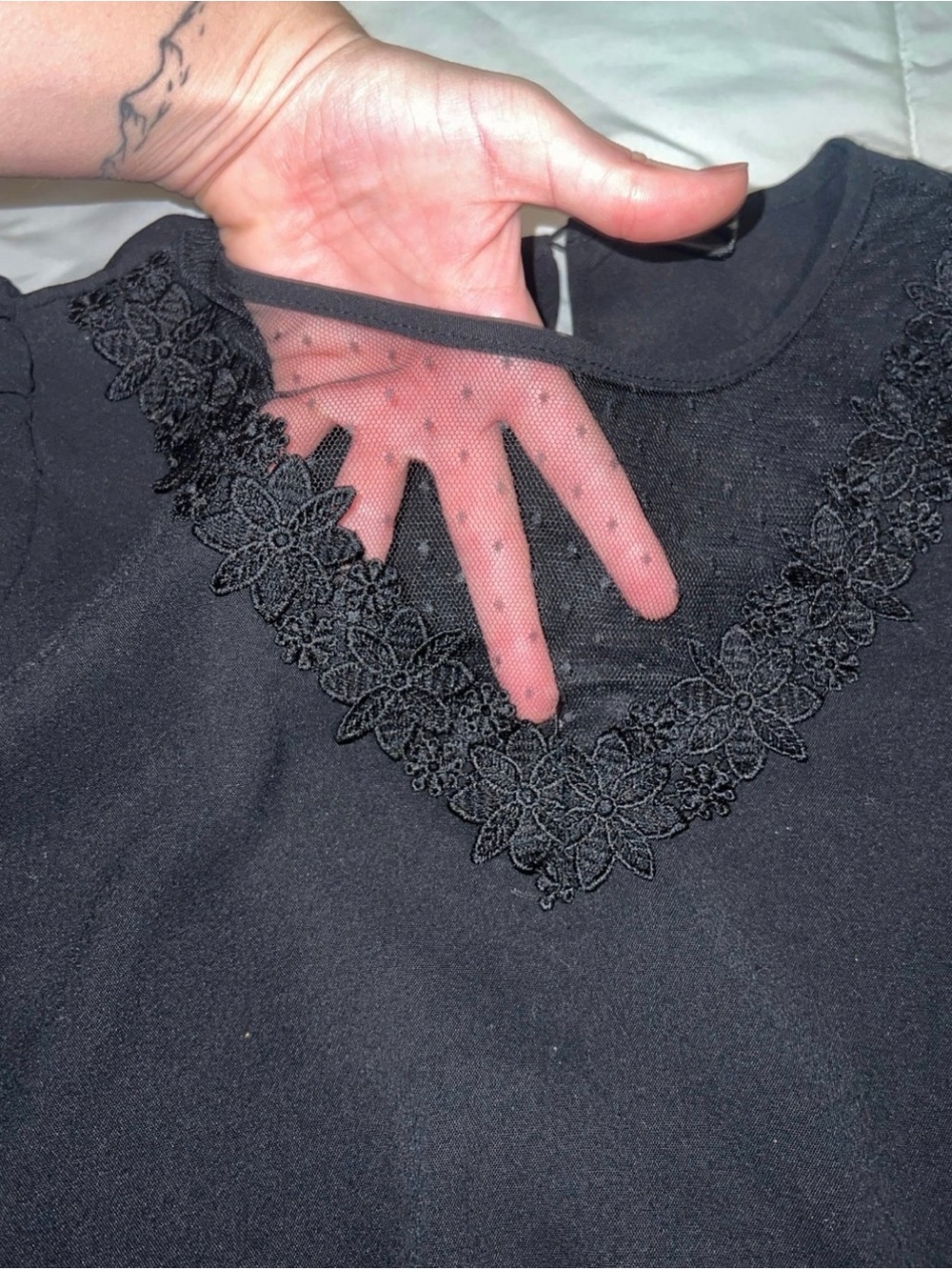 SHEIN Black Floral Lace Mesh V-Neck Top